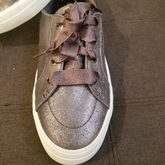 sperry glitter sneakers